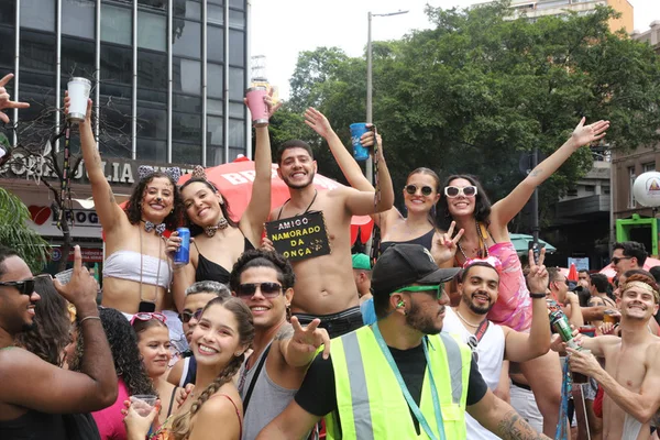 Foliões aprovam estrutura montada pelo Governo de Minas para o Carnaval de BH