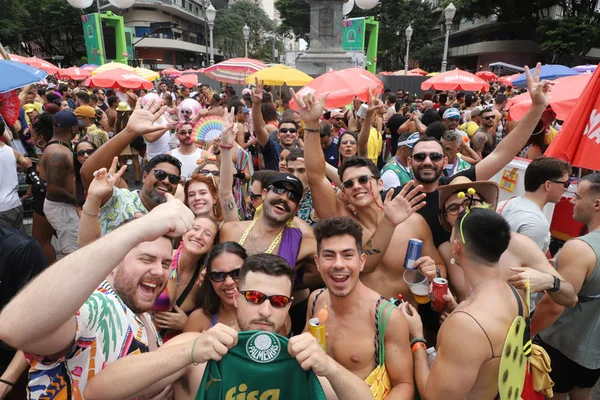 Foliões aprovam estrutura montada pelo Governo de Minas para o Carnaval de BH