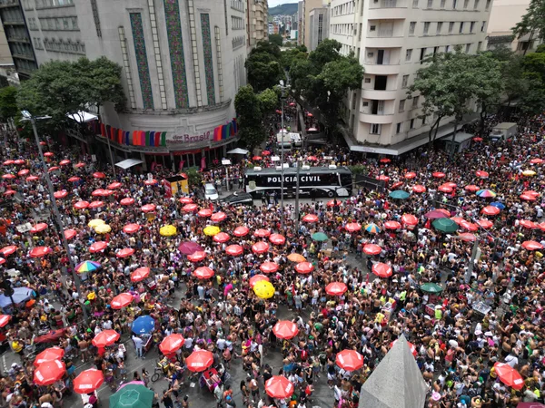 Sucesso de público, Carnaval em Minas Gerais conquista turistas e movimenta a economia em 2025