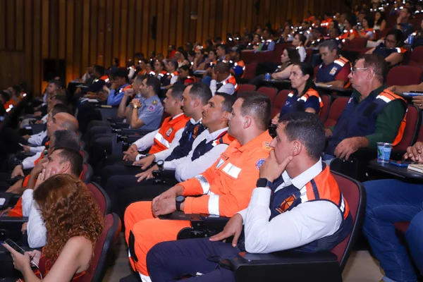 Seminário de Gestão de Desastres Naturais "Chuvas e Estiagem: Construindo uma Cultura de Prevenção ao Risco"