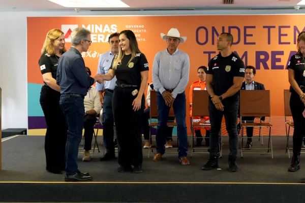 Governo de Minas entrega 103 novas viaturas para reforçar a frota da Polícia Civil