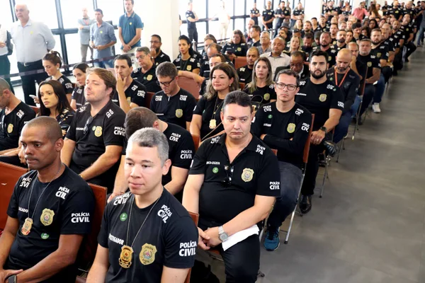 Governo de Minas entrega 103 novas viaturas para reforçar a frota da Polícia Civil