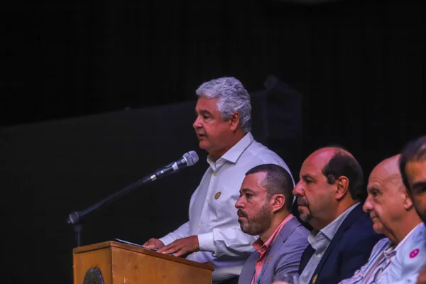 No Norte de Minas, vice-governador ressalta a força do associativismo para o desenvolvimento dos municípios