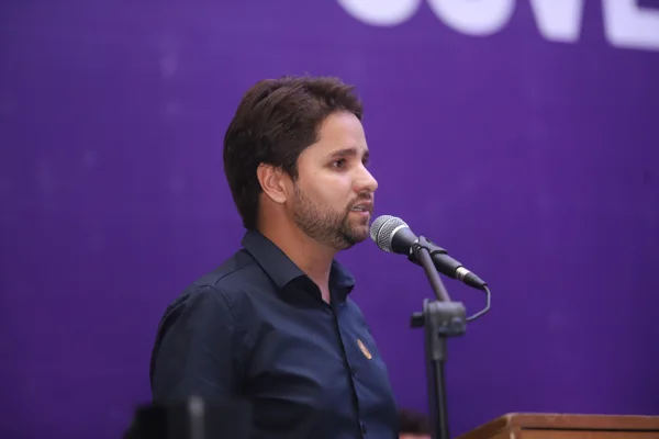 No Norte de Minas, vice-governador ressalta a força do associativismo para o desenvolvimento dos municípios