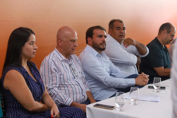 No Norte de Minas, vice-governador ressalta a força do associativismo para o desenvolvimento dos municípios