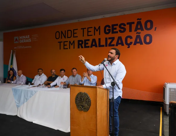 No Norte de Minas, vice-governador ressalta a força do associativismo para o desenvolvimento dos municípios