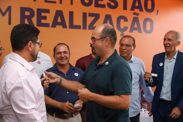 No Norte de Minas, vice-governador ressalta a força do associativismo para o desenvolvimento dos municípios