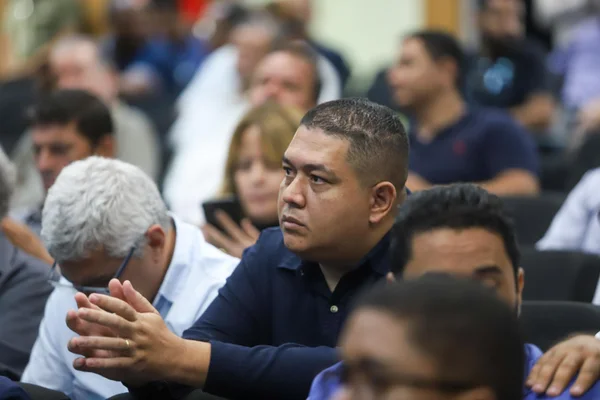 No Norte de Minas, vice-governador ressalta a força do associativismo para o desenvolvimento dos municípios