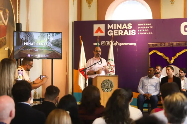 Minas Santa 2025: Governo lança terceira edição do programa que transforma o estado em grande destino de fé, arte e natureza
