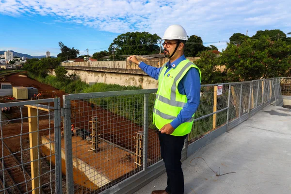 Governo de Minas vistoria obras adiantadas do Metrô da RMBH e reforça cronograma de inaugurações para 2026