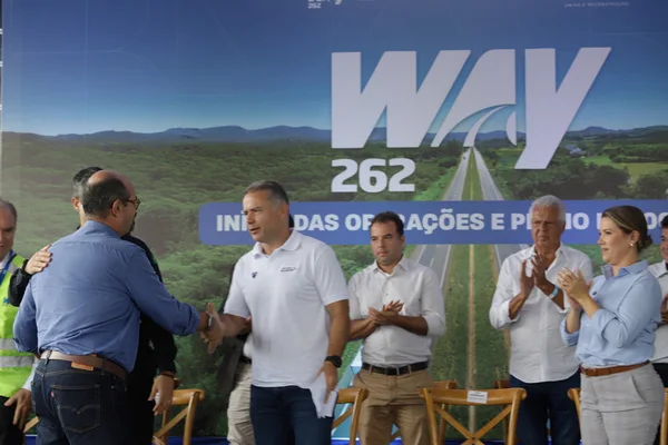 Governo de Minas acompanha início da nova operação da BR-262, conhecida como Rota do Zebu