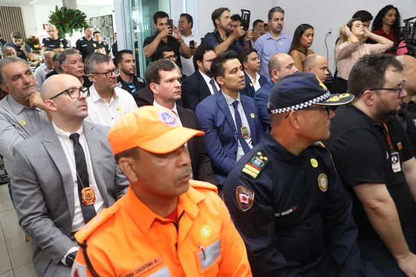Acionamento das polícias e bombeiros pela internet chega a toda Minas Gerais