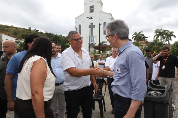 Governo de Minas vistoria unidades de saúde e educação nos vales do Rio Doce e do Aço