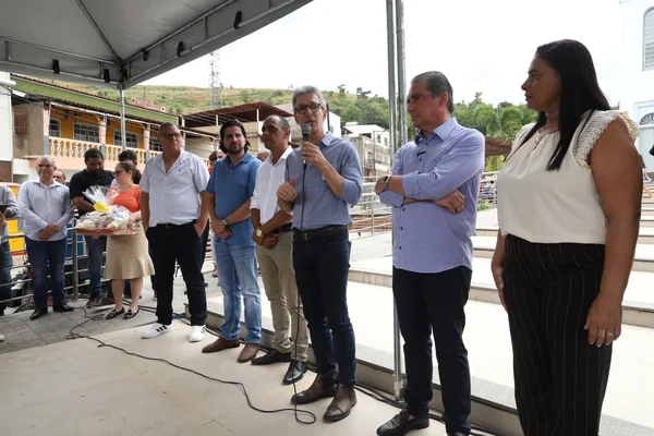 Governo de Minas vistoria unidades de saúde e educação nos vales do Rio Doce e do Aço