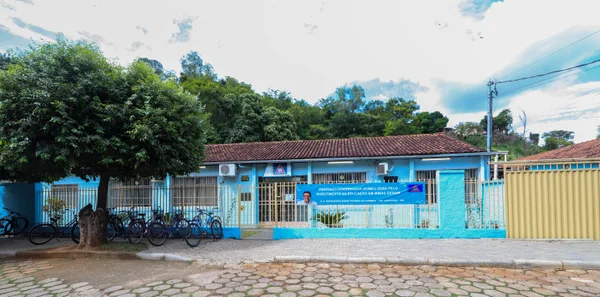 Governo de Minas vistoria unidades de saúde e educação nos vales do Rio Doce e do Aço