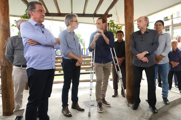 Governo de Minas vistoria unidades de saúde e educação nos vales do Rio Doce e do Aço