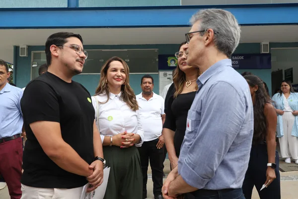 Governo de Minas vistoria unidades de saúde e educação nos vales do Rio Doce e do Aço