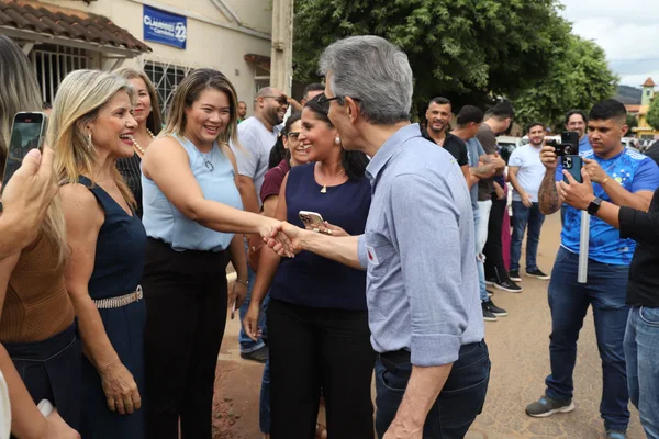 Governo de Minas vistoria unidades de saúde e educação nos vales do Rio Doce e do Aço