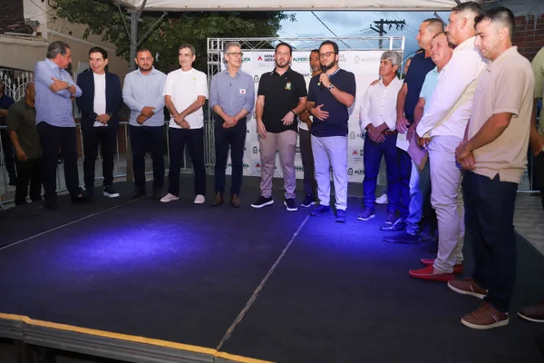 Governo de Minas vistoria unidades de saúde e educação nos vales do Rio Doce e do Aço