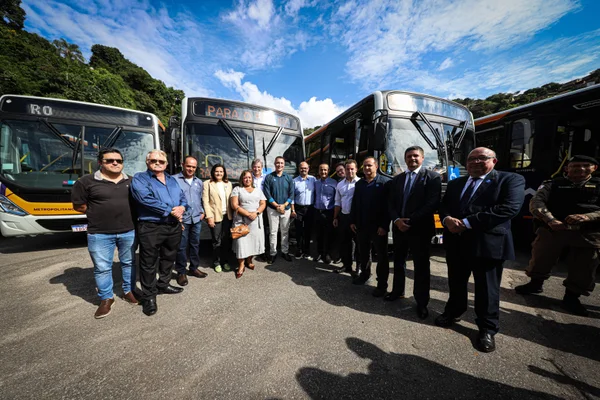 Em menos de quatro meses, Governo de Minas supera a marca de 500 novos ônibus entregues à Região Metropolitana de Belo Horizonte