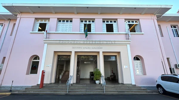Governo de Minas reinaugura fábrica de soro da Fundação Ezequiel Dias