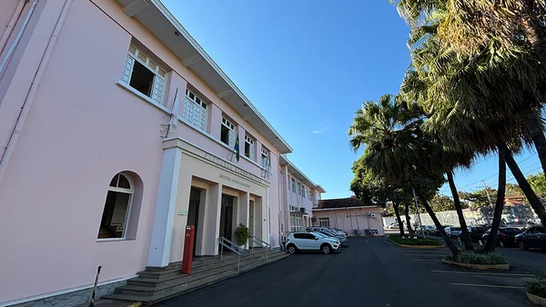 Governo de Minas reinaugura fábrica de soro da Fundação Ezequiel Dias