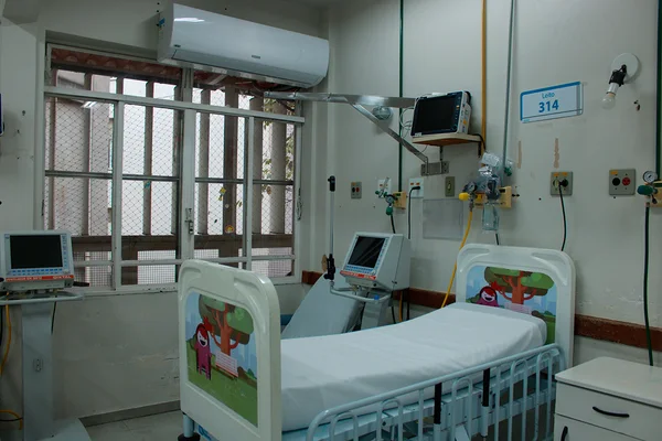 Governo de Minas anuncia abertura de 12 leitos semi-intensivos no Hospital Infantil João Paulo II