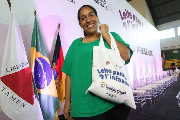 A auxiliar de cozinha Sara Lopes