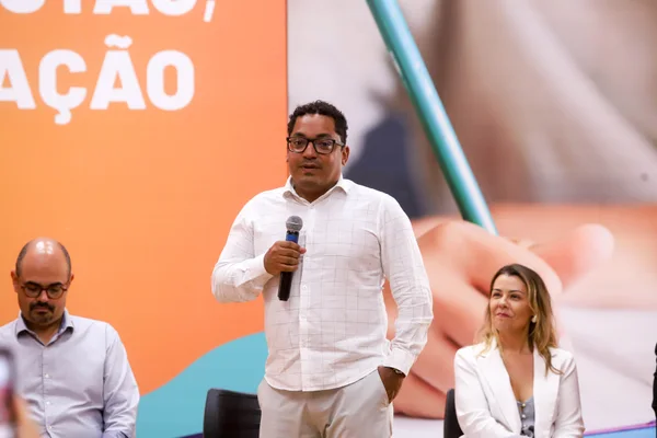 Governo de Minas anuncia ferramenta de exercícios inédita para estudantes e educadores da rede pública estadual de ensino