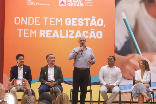 Governo de Minas anuncia ferramenta de exercícios inédita para estudantes e educadores da rede pública estadual de ensino