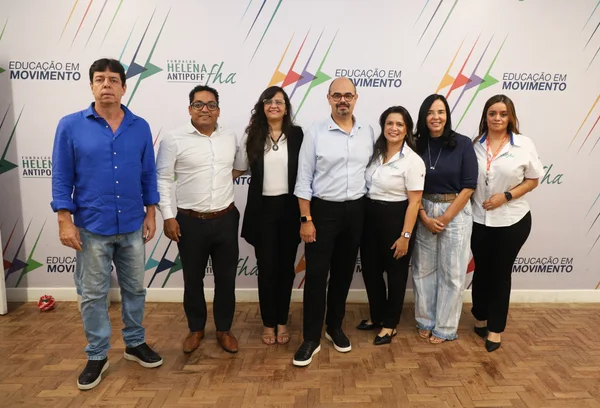 Governo de Minas amplia Passaporte Mineiro do Conhecimento para todas as 794 escolas de Ensino Médio em Tempo Integral do estado