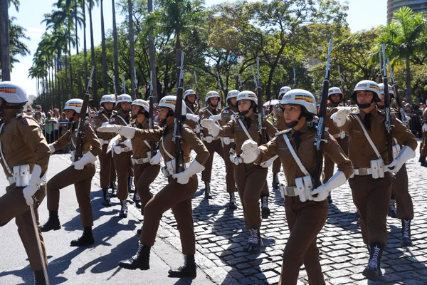Vice-governador acompanha tradicional cerimônia de Troca da Guarda no Palácio da Liberdade, como parte das comemorações dos 250 anos da PMMG 
