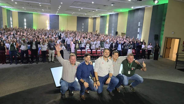 Emater-MG premia funcionários e escritórios com melhor desempenho em 2024