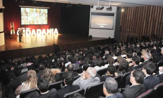A apresentação do PMDI foi realizada no Auditório Juscelino Kubitschek