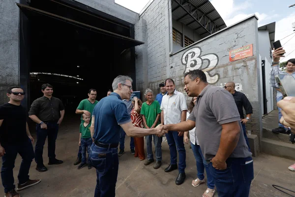 Governo de Minas reforça parceria com gigante do setor cervejeiro para expansão industrial em Passos