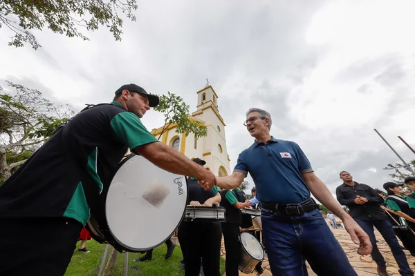 Governador vistoria alça viária em Bom Jesus da Penha e escola revitalizada em Jacuí