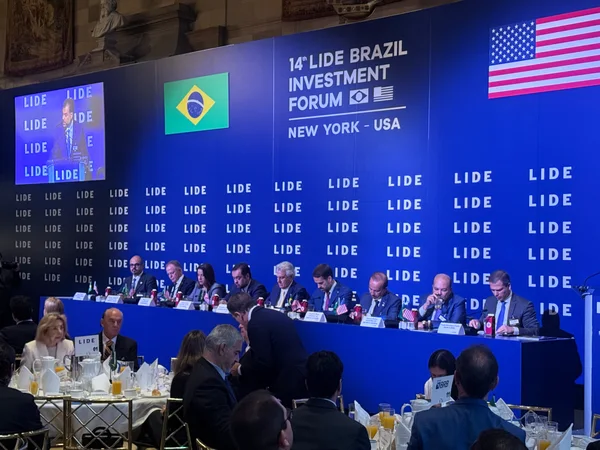 Governo de Minas participa do Lide Investment Forum e apresenta carteira de investimentos nos EUA