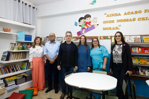 Governo de Minas vistoria escola municipal beneficiada pelo Projeto Mãos Dadas em Águas Vermelhas