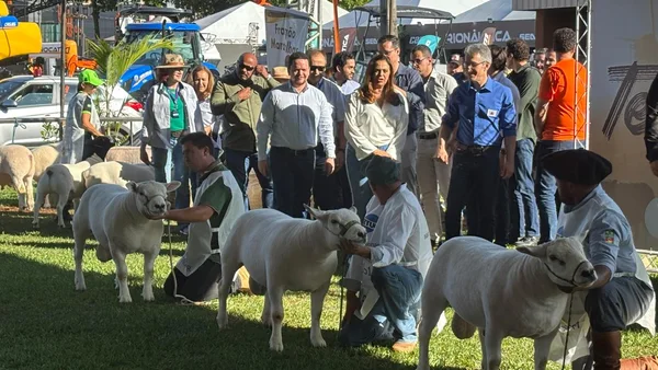 Em Maringá, Governo de Minas apresenta força do agronegócio mineiro durante a Expoingá