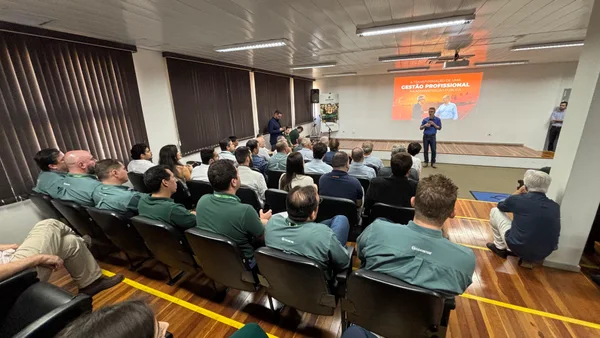 Em Maringá, Governo de Minas apresenta força do agronegócio mineiro durante a Expoingá