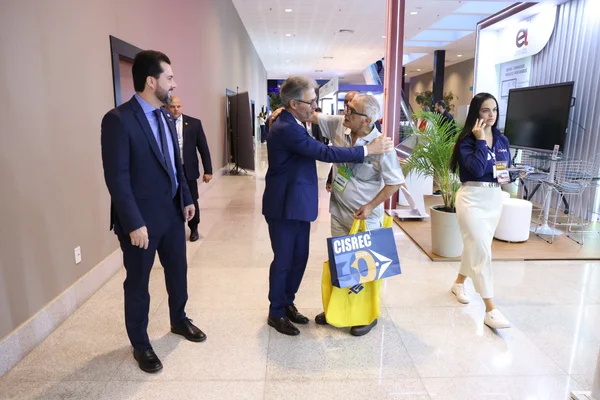 Governo de Minas destaca compromisso com municípios durante Marcha dos Prefeitos em Brasília