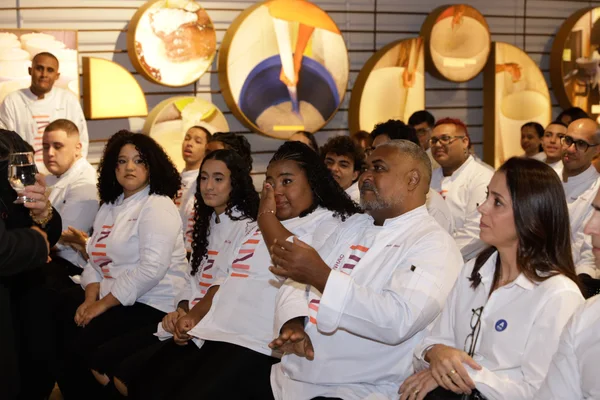 Governo de Minas forma 58 estudantes de curso Técnico em Gastronomia pelo Trilhas de Futuro