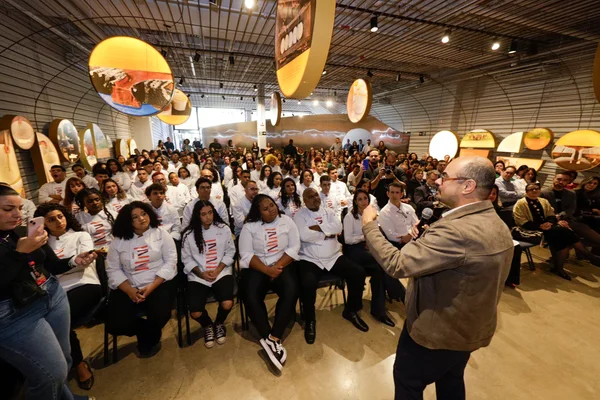 Governo de Minas forma 58 estudantes de curso Técnico em Gastronomia pelo Trilhas de Futuro