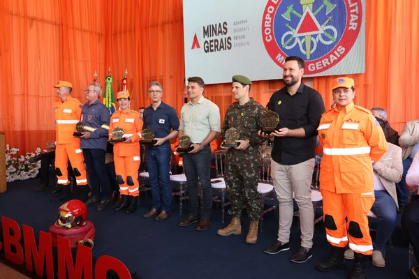Governo de Minas inaugura nova sede do Corpo de Bombeiros em Araguari