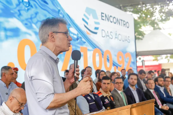 Governo de Minas lança programa Encontro das Águas e leva desenvolvimento à população do semiárido