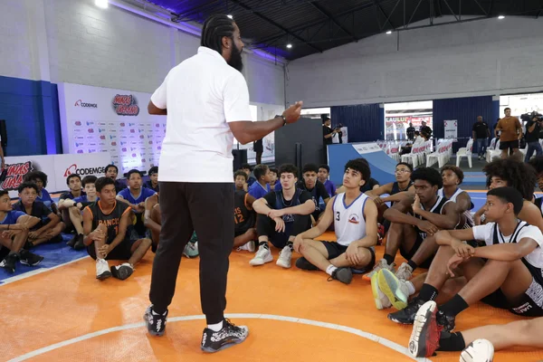 Governo de Minas lança programa de fomento ao skate, basquete e outros esportes urbanos