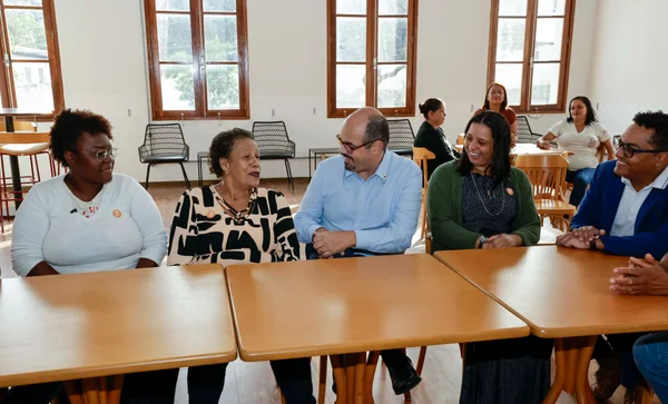Governo de Minas lança competição Mestres da Merenda para valorizar as cantineiras das escolas da rede estadual