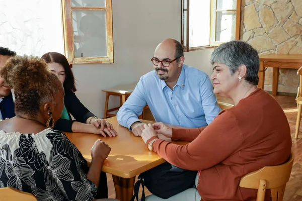 Governo de Minas lança competição Mestres da Merenda para valorizar as cantineiras das escolas da rede estadual
