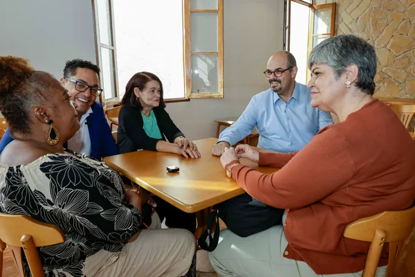 Governo de Minas lança competição Mestres da Merenda para valorizar as cantineiras das escolas da rede estadual
