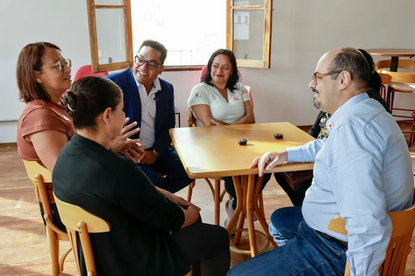 Governo de Minas lança competição Mestres da Merenda para valorizar as cantineiras das escolas da rede estadual